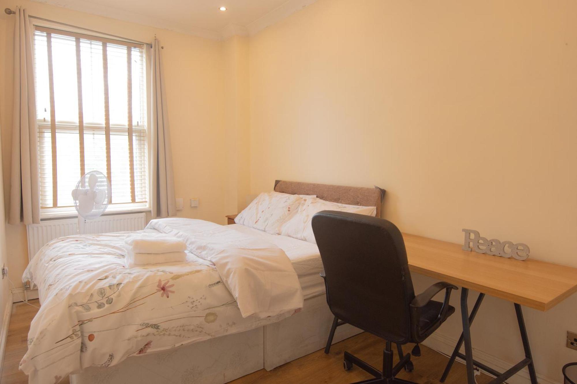 Evergreen Apartments, Flat 3, Apartamento Londres