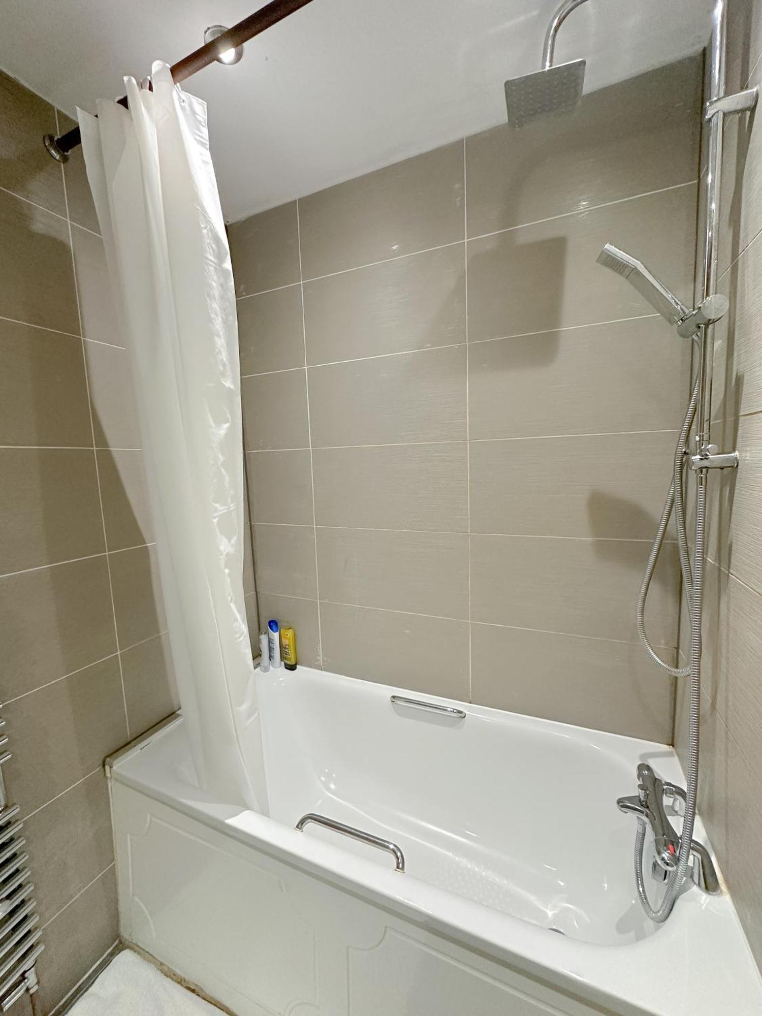 Evergreen Apartments, Flat 3, Apartamento *